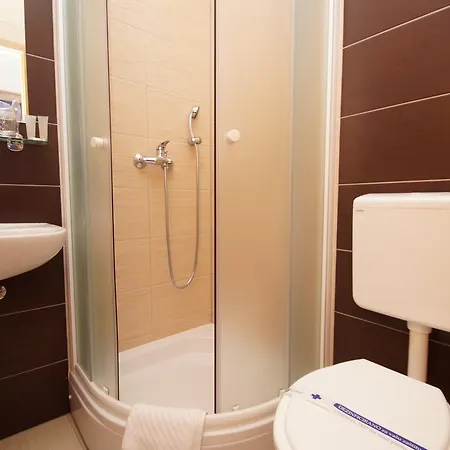 Hotel Pansion Jadran *